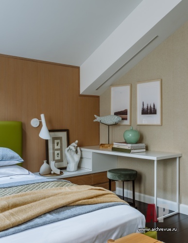 Фото интерьера спальни дома в современном стиле