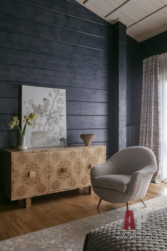 Фото интерьера спальни деревянного дома в стиле фьюжн