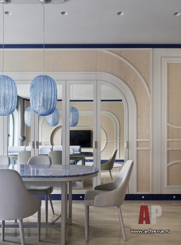 Фото интерьера столовой квартиры в стиле фьюжн