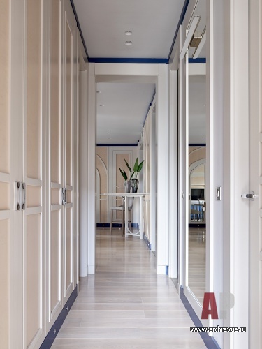 Фото интерьера коридора квартиры в стиле фьюжн