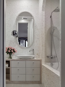 Фото интерьера ванной комнаты квартиры в стиле фьюжн