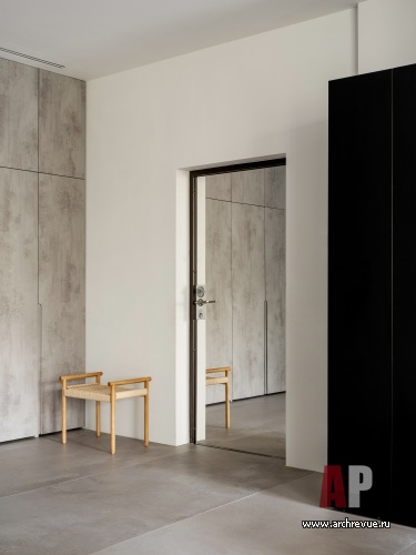 Фото интерьера входной зоны квартиры в стиле минимализм