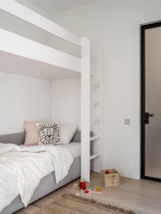 Фото интерьера детской квартиры в стиле минимализм