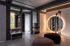 Фото интерьера входной зоны дома в стиле минимализм