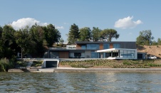 Фото фасада дома в стиле минимализм