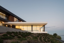 Фото фасада дома в стиле минимализм