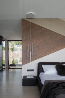 Фото интерьера спальни дома в стиле минимализм