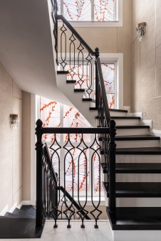Фото лестницы таунхауса в стиле ар-деко