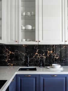 Фото интерьера кухни дома в американском стиле