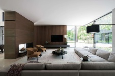 Фото интерьера гостиной дома в стиле минимализм