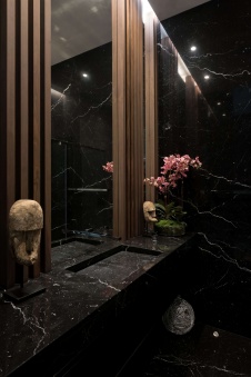 Фото интерьера гостевого санузла дома в стиле минимализм