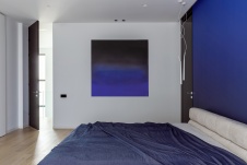 Фото интерьера спальни дома в стиле минимализм