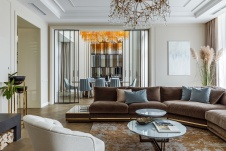 Фото интерьера гостиной дома в стиле фьюжн