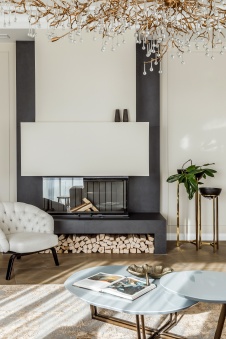 Фото интерьера каминной дома в стиле фьюжн