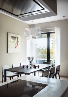 Фото интерьера столовой квартиры в стиле минимализм