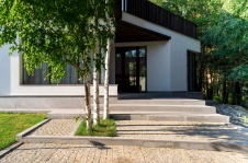 Фото фасада дома в стиле минимализм