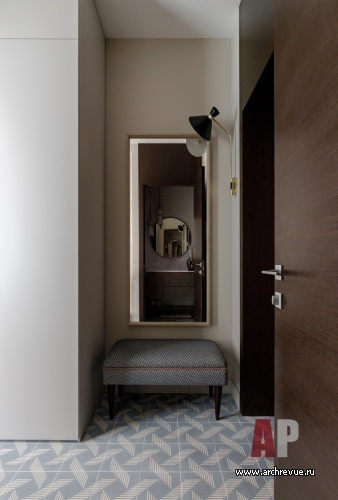 Фото интерьера входной зоны квартиры в стиле фьюжн