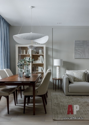 Фото интерьера столовой квартиры в стиле фьюжн