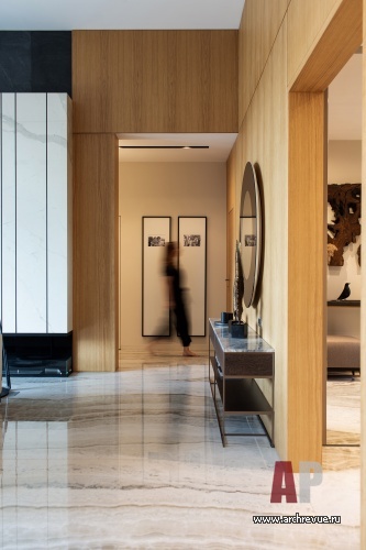 Фото интерьера коридора дома в стиле минимализм