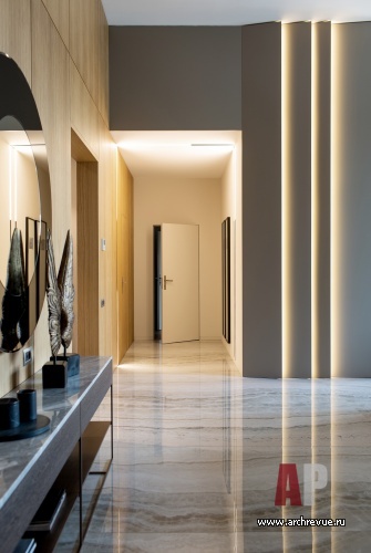 Фото интерьера коридора дома в стиле минимализм