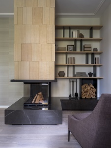 Фото интерьера гостиной дома в стиле фьюжн