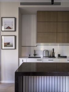 Фото интерьера кухни дома в стиле фьюжн