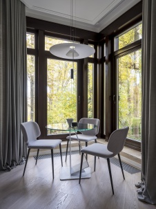 Фото интерьера кухни дома в стиле фьюжн