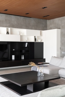Фото интерьера гостиной дома в стиле минимализм