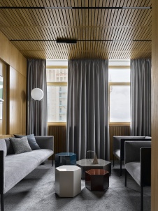 Фото интерьера кабинета квартиры в современном стиле