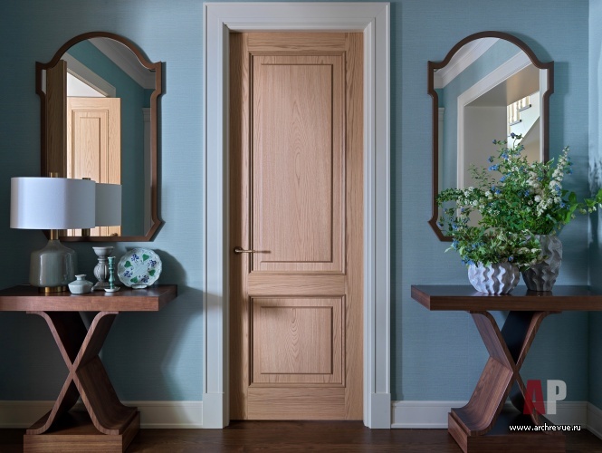 Фото интерьера входной зоны дома в американском стиле