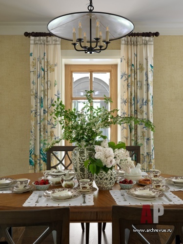 Фото интерьера столовой дома в американском стиле