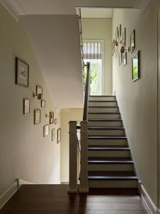 Фото лестницы дома в американском стиле