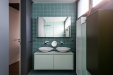 Фото интерьера санузла дома в стиле минимализм