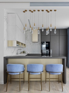 Фото интерьера кухни квартиры в стиле неоклассика