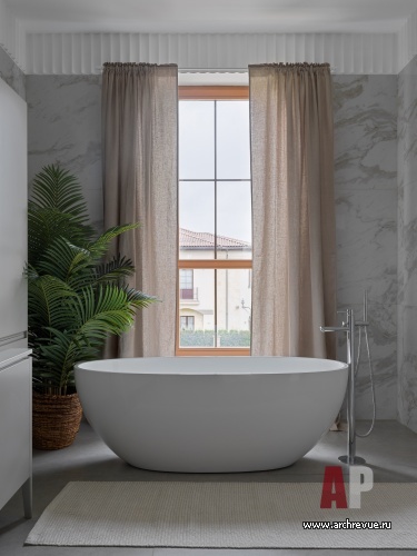 Фото интерьера ванной дома в средиземноморском стиле