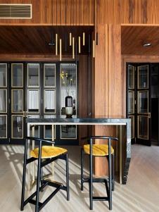 Фото интерьера столовой дома в стиле фьюжн