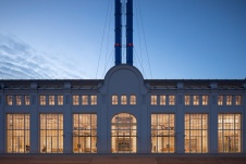 Фото фасада музея современного искусства в стиле минимализм 