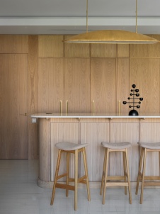 Фото интерьера кухни дома в стиле фьюжн 