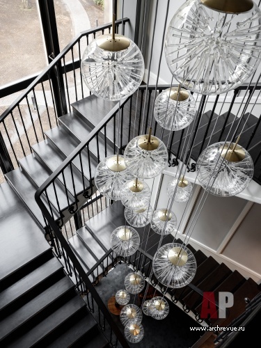 Фото лестницы дома в стиле фьюжн 