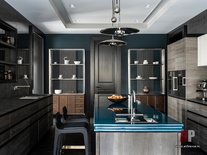 Фото интерьера кухни дома в стиле фьюжн