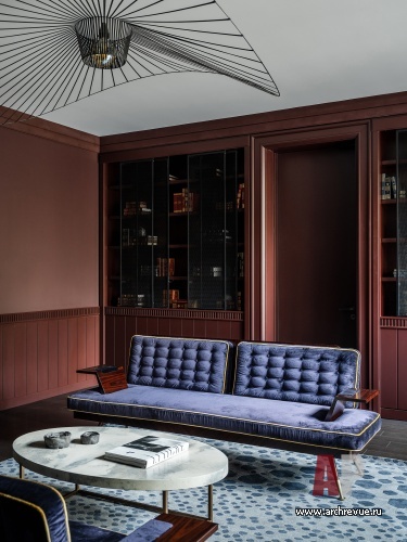 Фото интерьера библиотеки дома в стиле фьюжн 