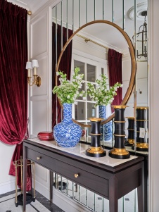 Фото интерьера входной зоны дома в американском стиле