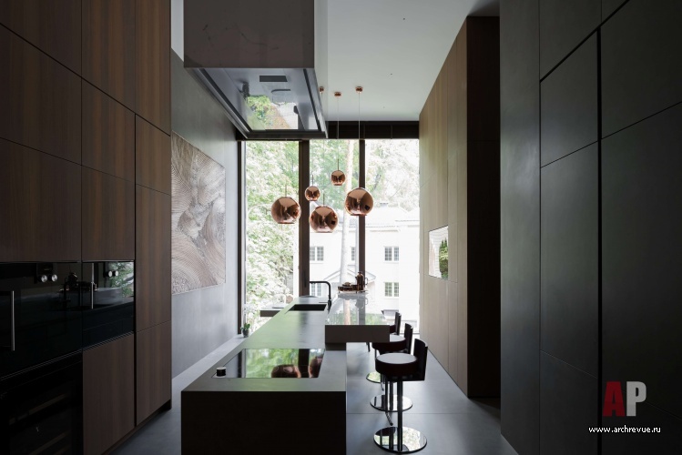 Фото интерьера кухни дома в стиле минимализм