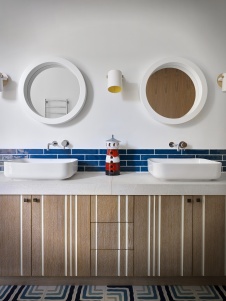 Фото интерьера санузла дома в средиземноморском стиле