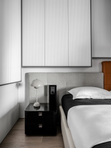 Фото интерьера спальни квартиры в стиле минимализм 