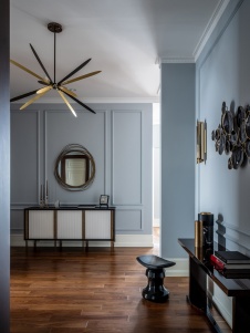 Фото интерьера входной зоны пентхауса в американском стиле