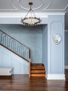 Фото интерьера лестницы пентхауса в американском стиле