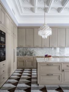 Фото интерьера кухни пентхауса в американском стиле