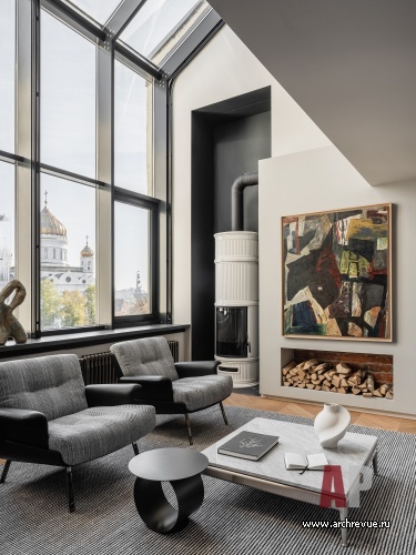 Фото интерьера каминной пентхауса в стиле лофт