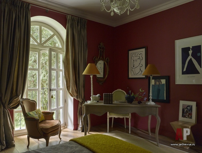Фото интерьера детской дома в стиле неоклассика